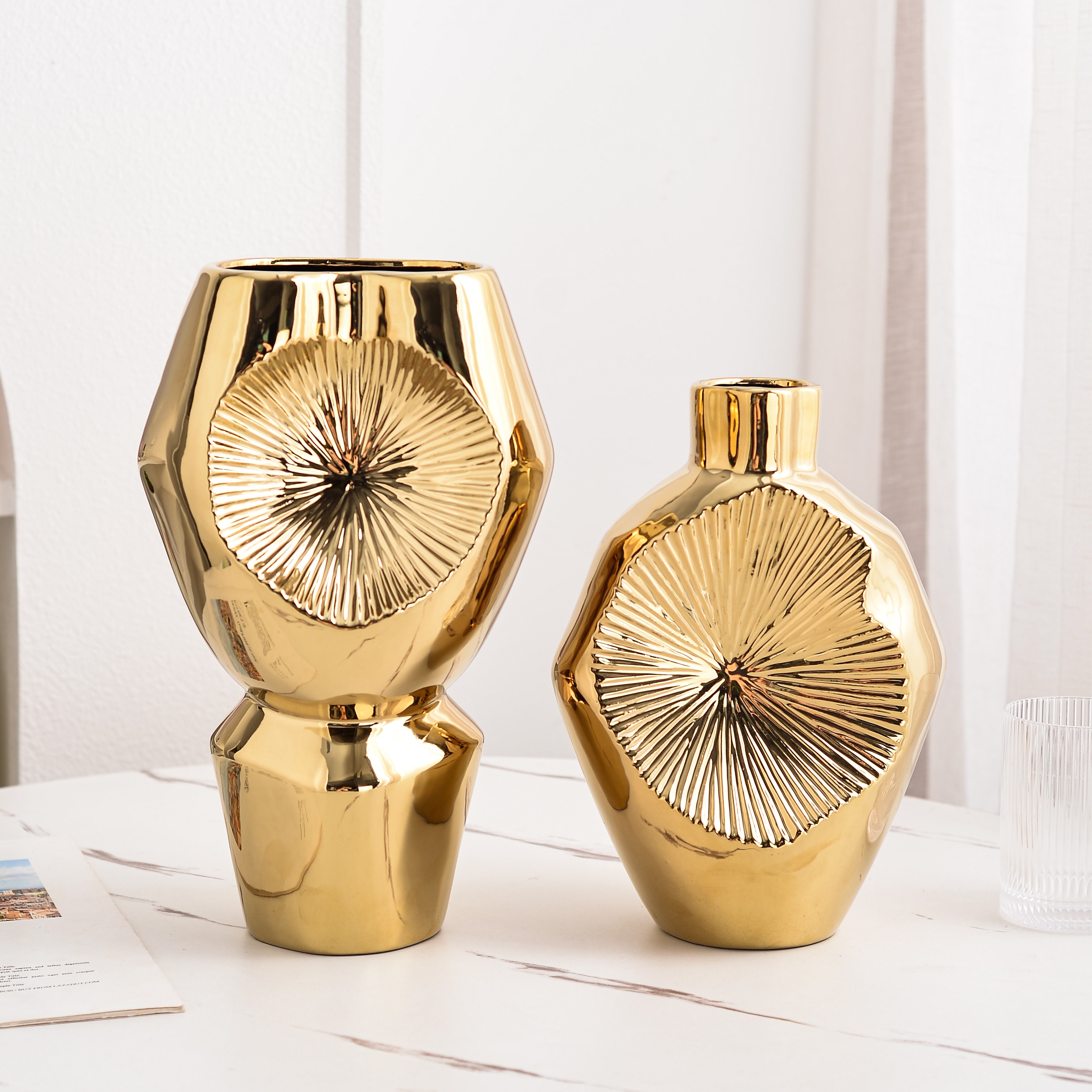 Yian Faceted vase