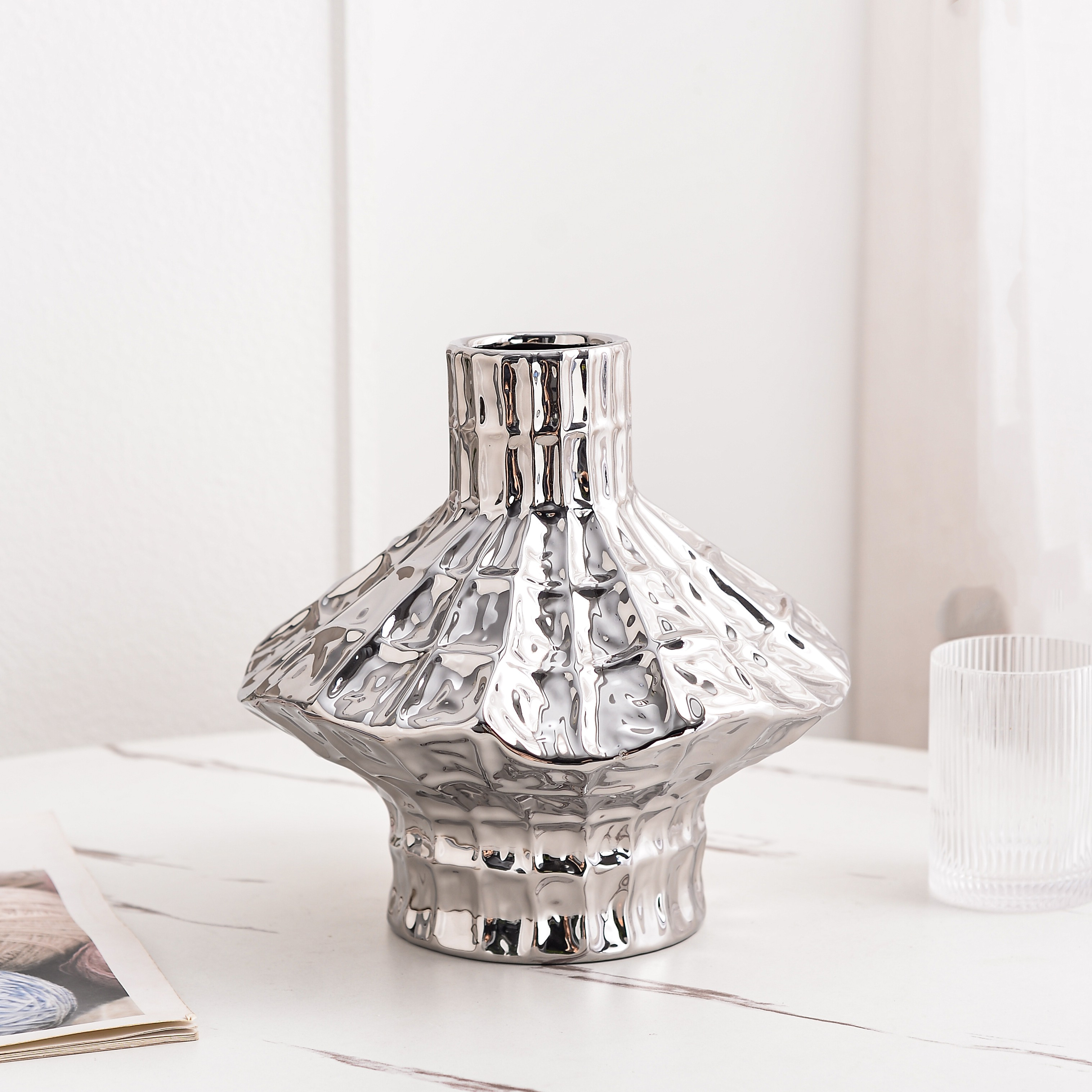 Leyou vessel